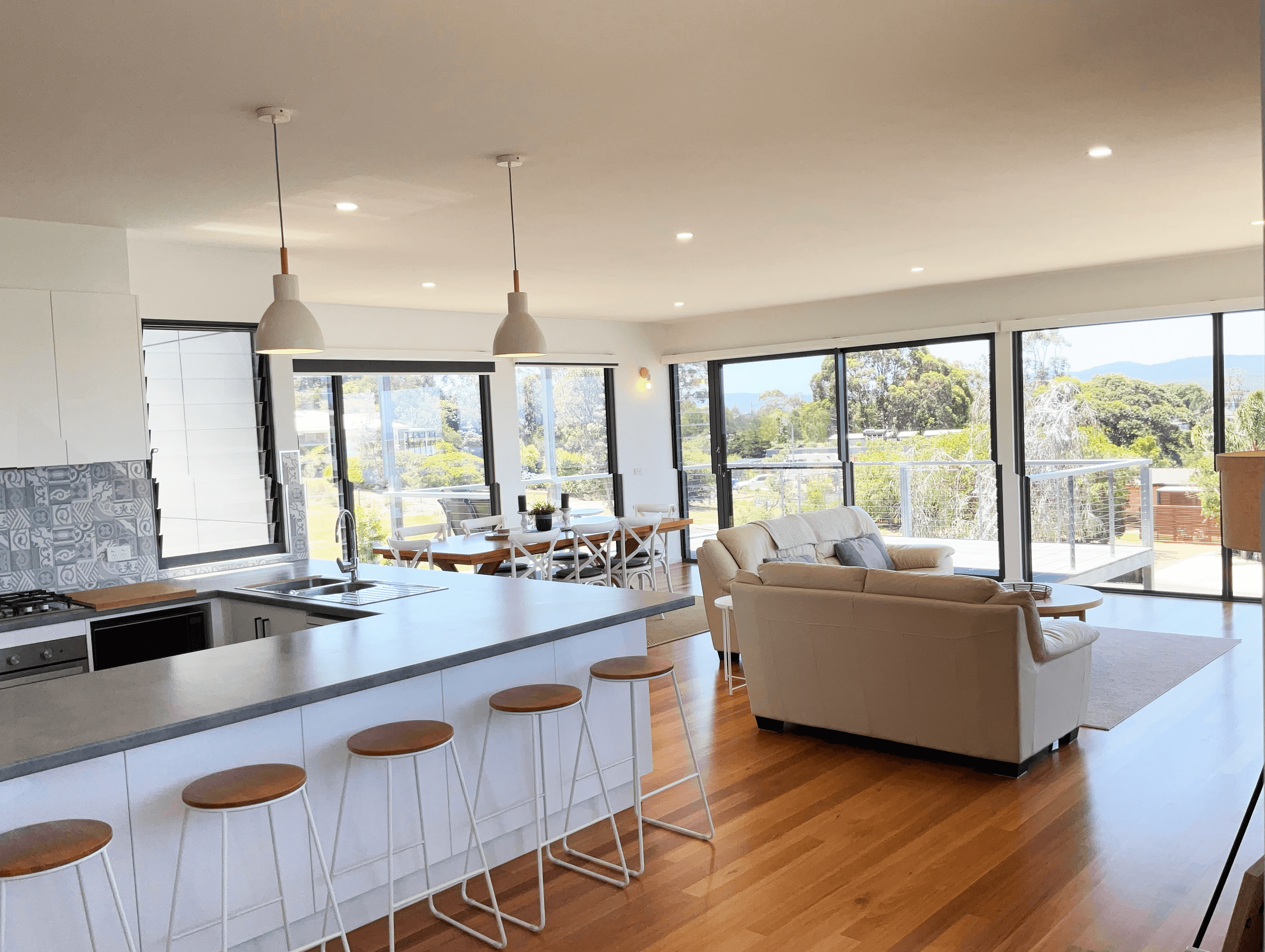 35 Vista Drive, MALLACOOTA, VIC 3892