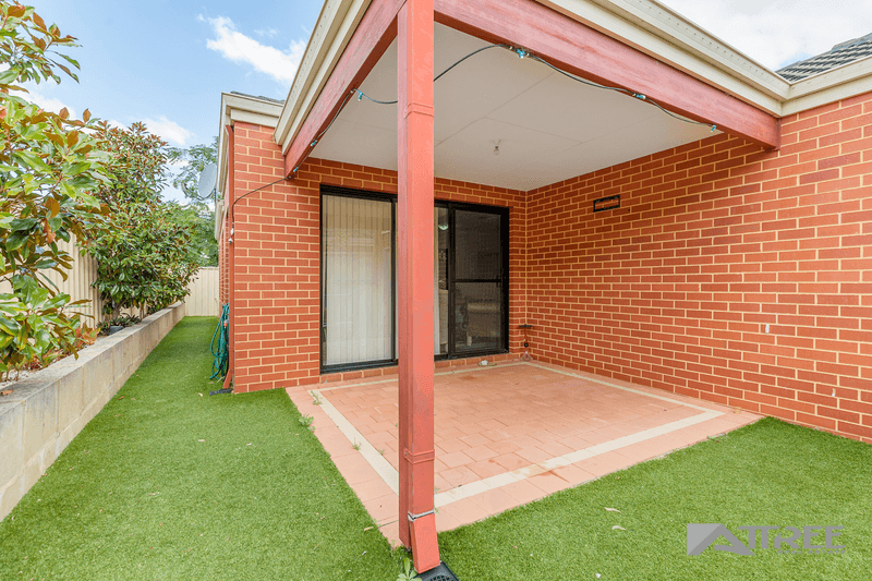 8/18  Hedley Street, BENTLEY, WA 6102