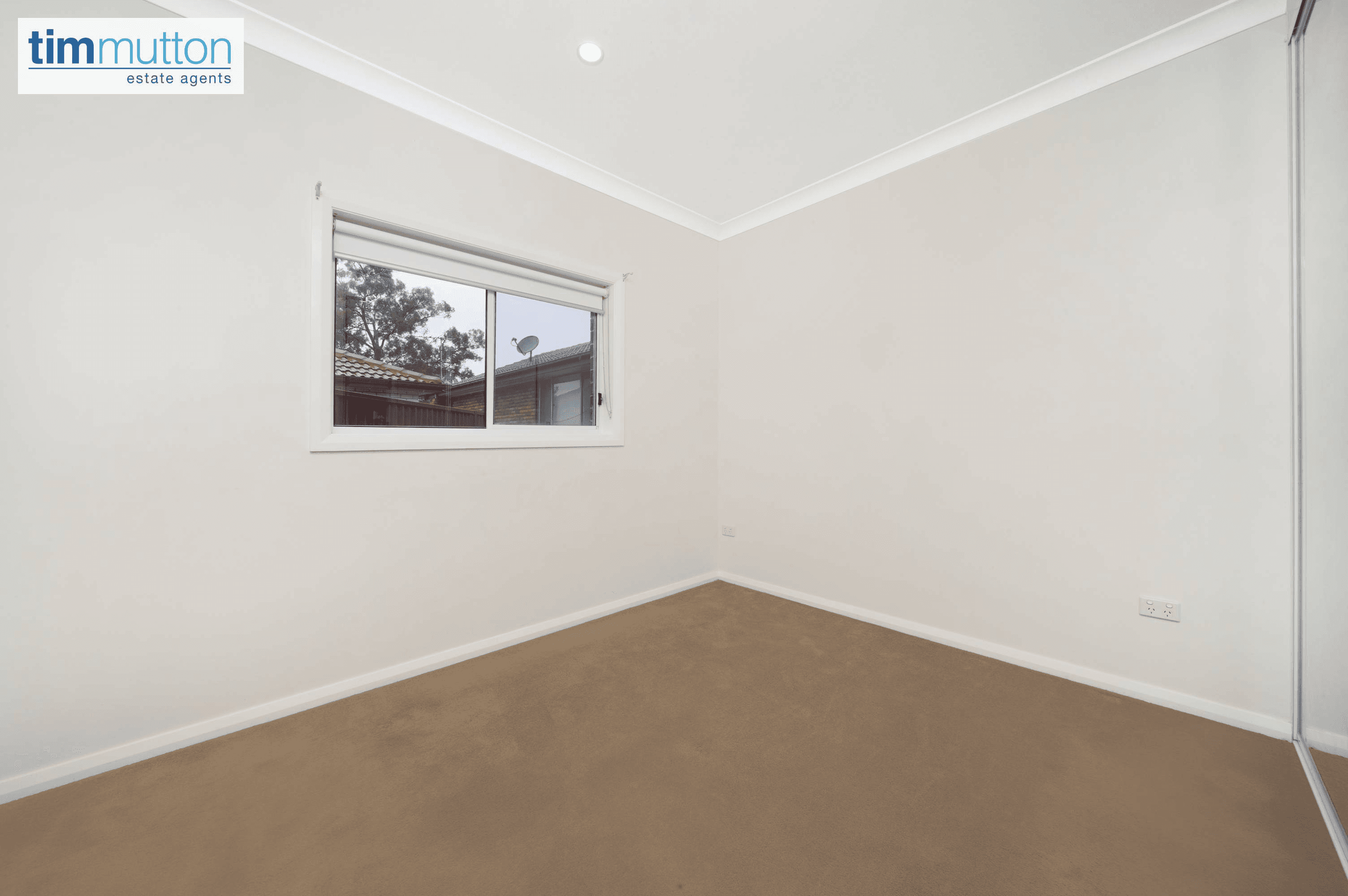 13 Warrina Rd, Bradbury, NSW 2560