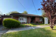 2/61 Marlborough Street, Bentleigh East, VIC 3165