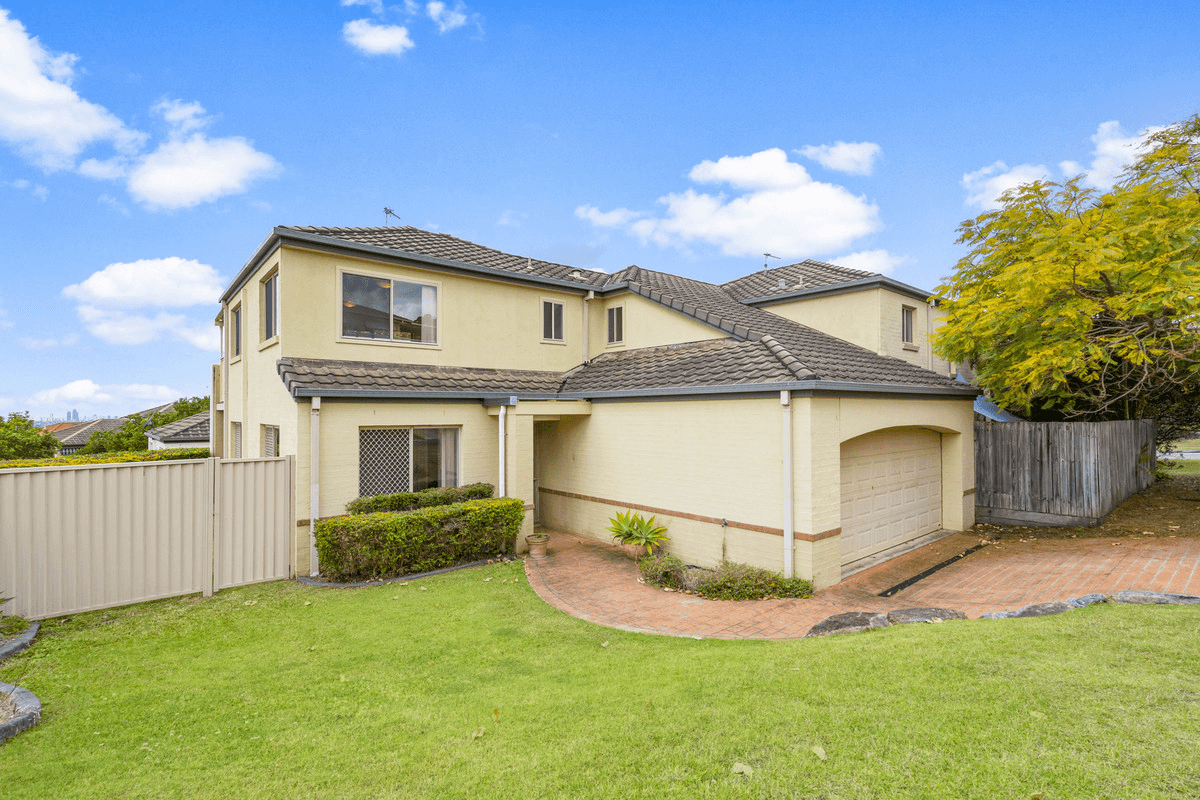 1/1 Van Brugge Court, HIGHLAND PARK, QLD 4211