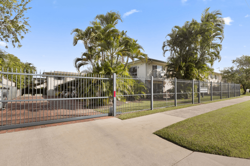 Unit 3/41 Mazlin St, Edge Hill, QLD 4870