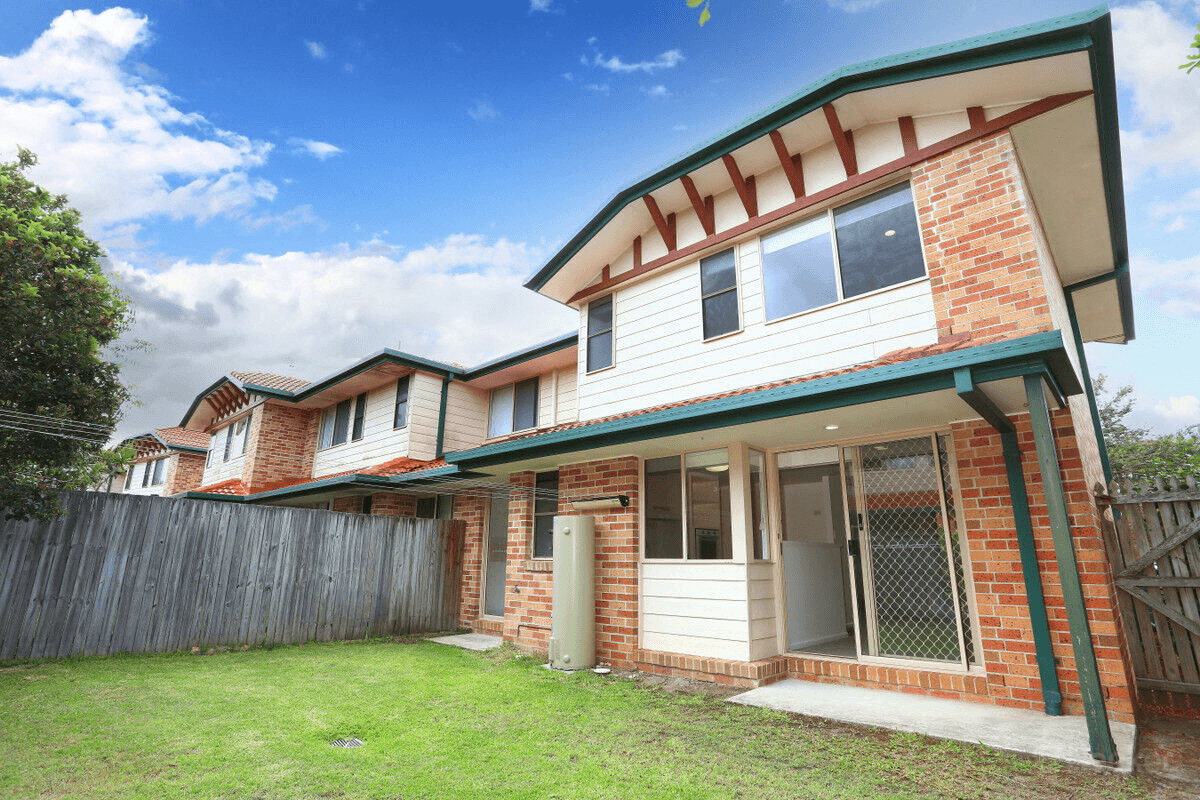 66/75 Brown Street, LABRADOR, QLD 4215