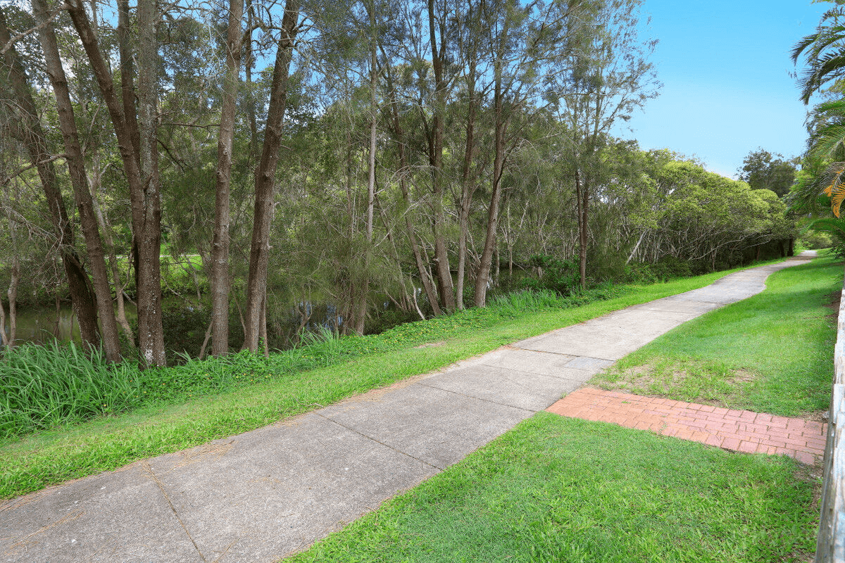 66/75 Brown Street, LABRADOR, QLD 4215