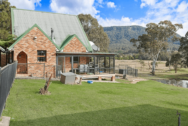 1292 Leggetts Drive, BRUNKERVILLE, NSW 2323