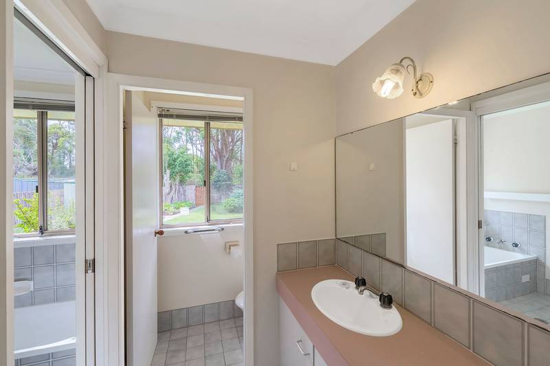 34 Murrumbidgee Crescent, BATEAU BAY, NSW 2261