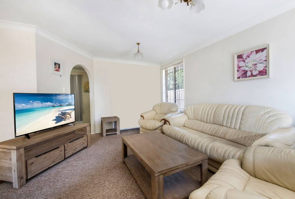 34 Murrumbidgee Crescent, BATEAU BAY, NSW 2261