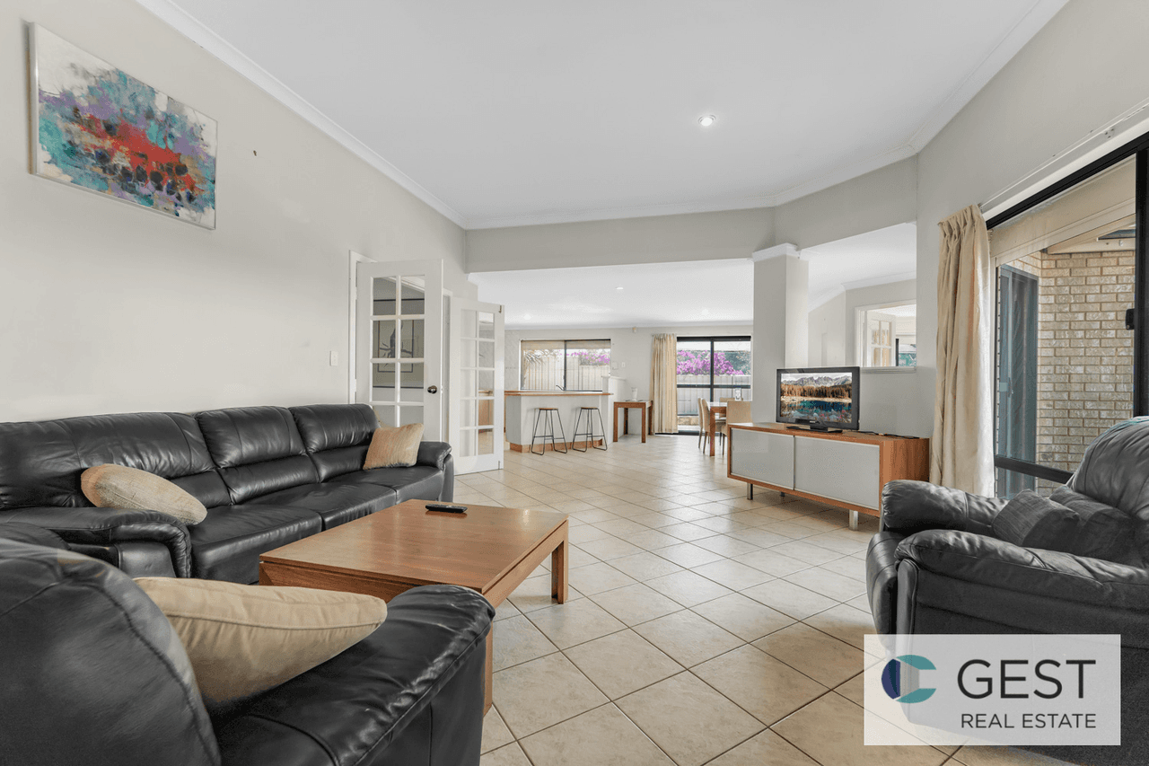 4 Quenda Close, BEELIAR, WA 6164