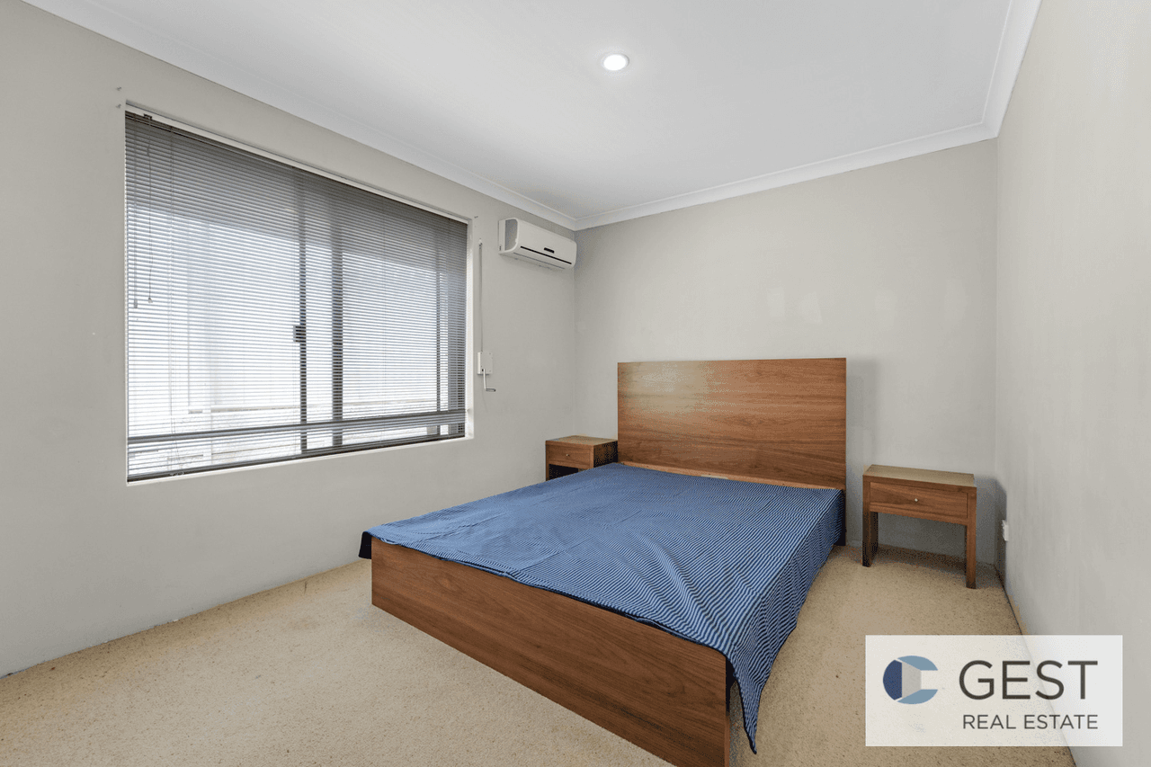 4 Quenda Close, BEELIAR, WA 6164