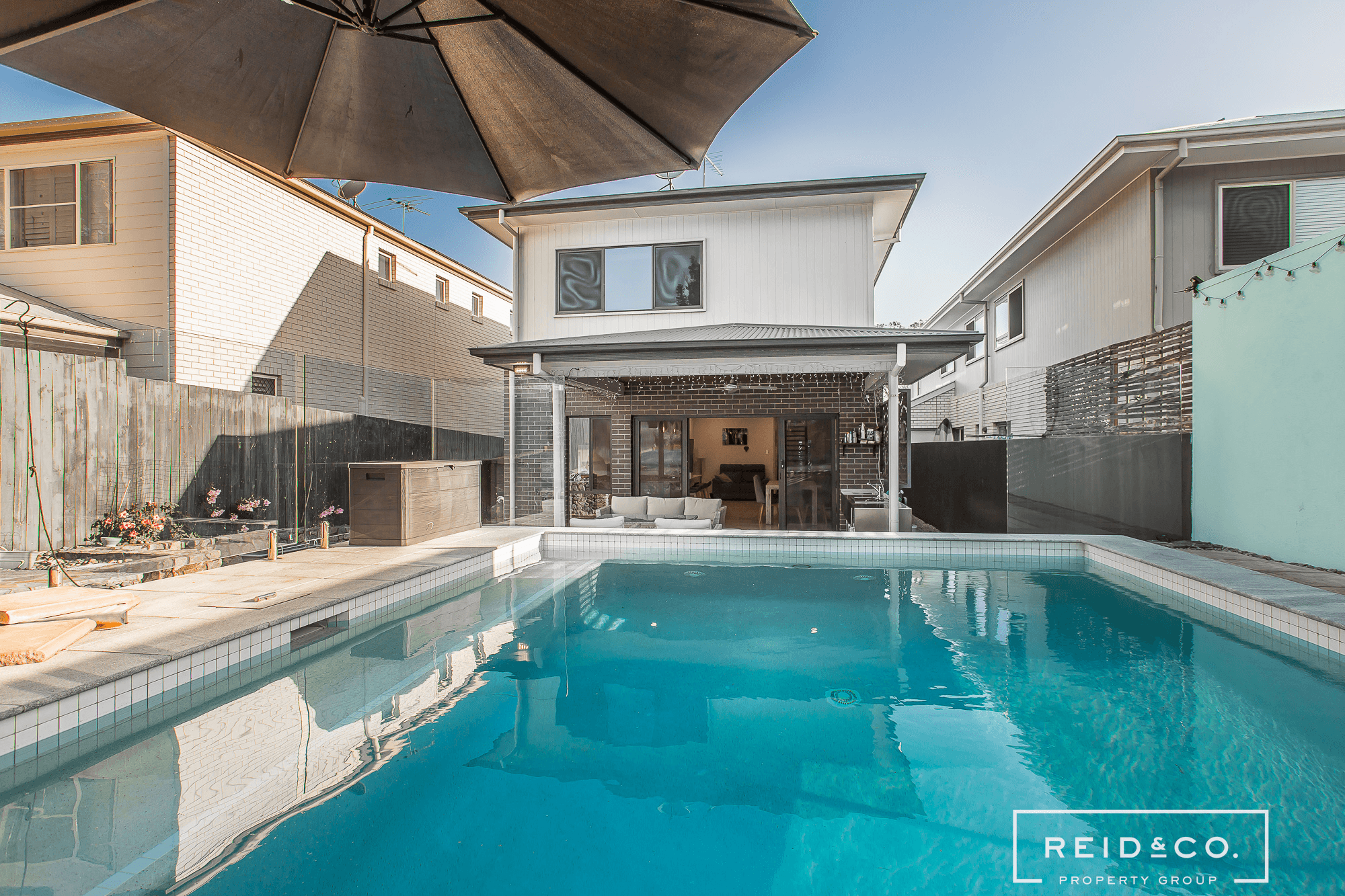 10 Brennan Road, SCARBOROUGH, QLD 4020