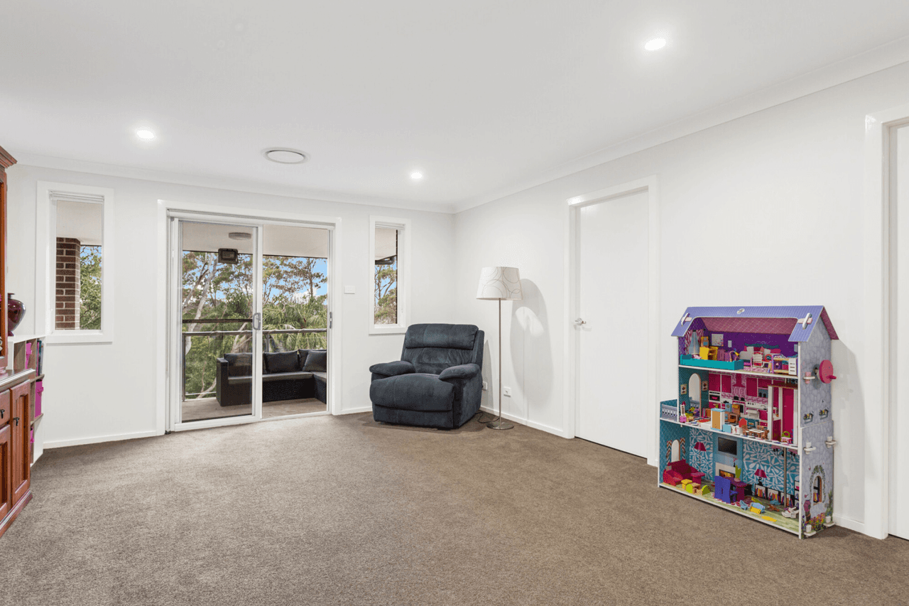 222 Somerville Road, Hornsby Heights, NSW 2077