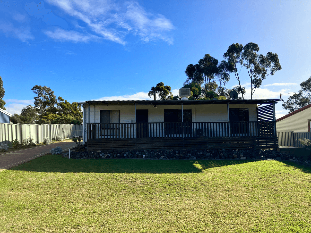 121 Martin Street, RAVENSTHORPE, WA 6346