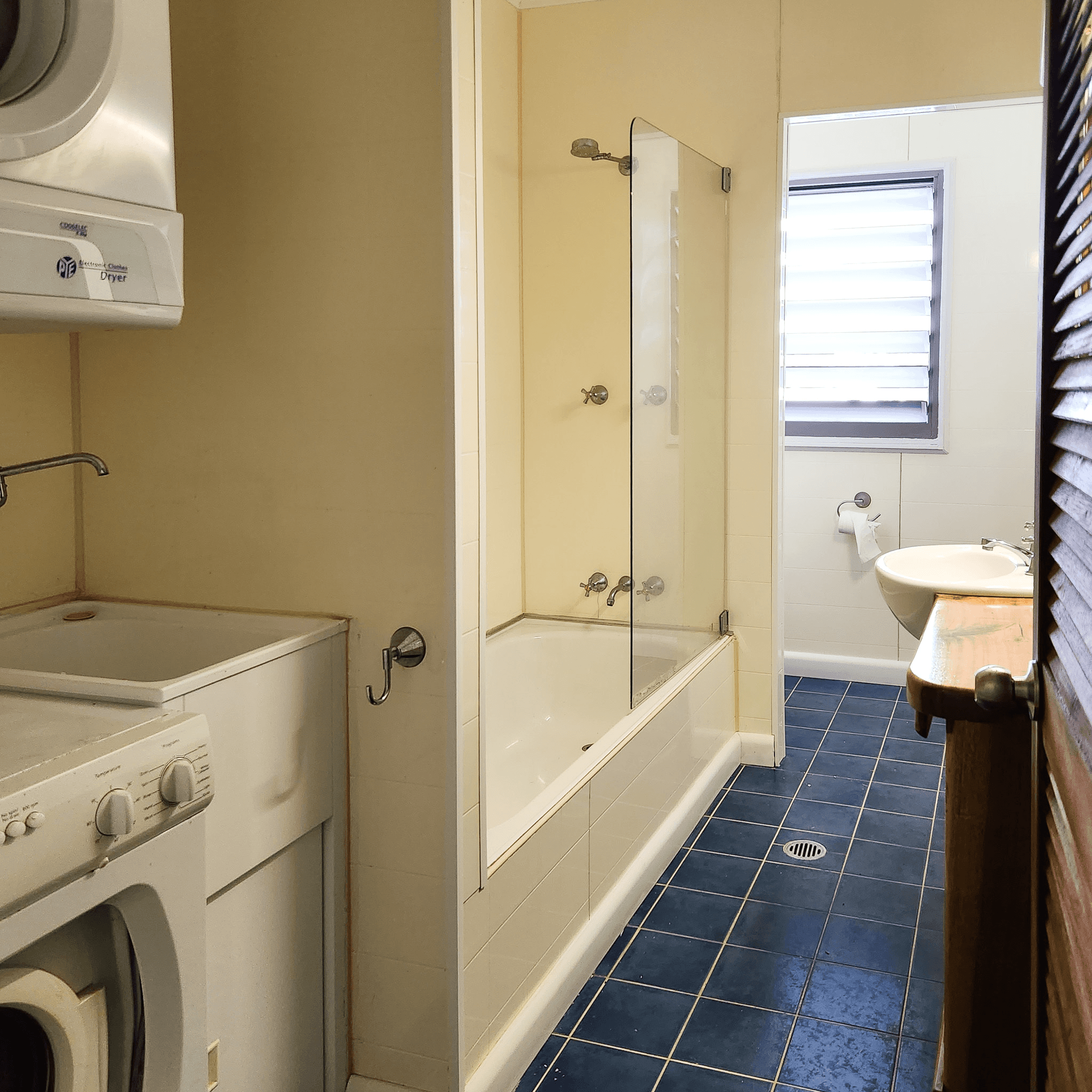 3 Bardon Cl, Kurrimine Beach, QLD 4871