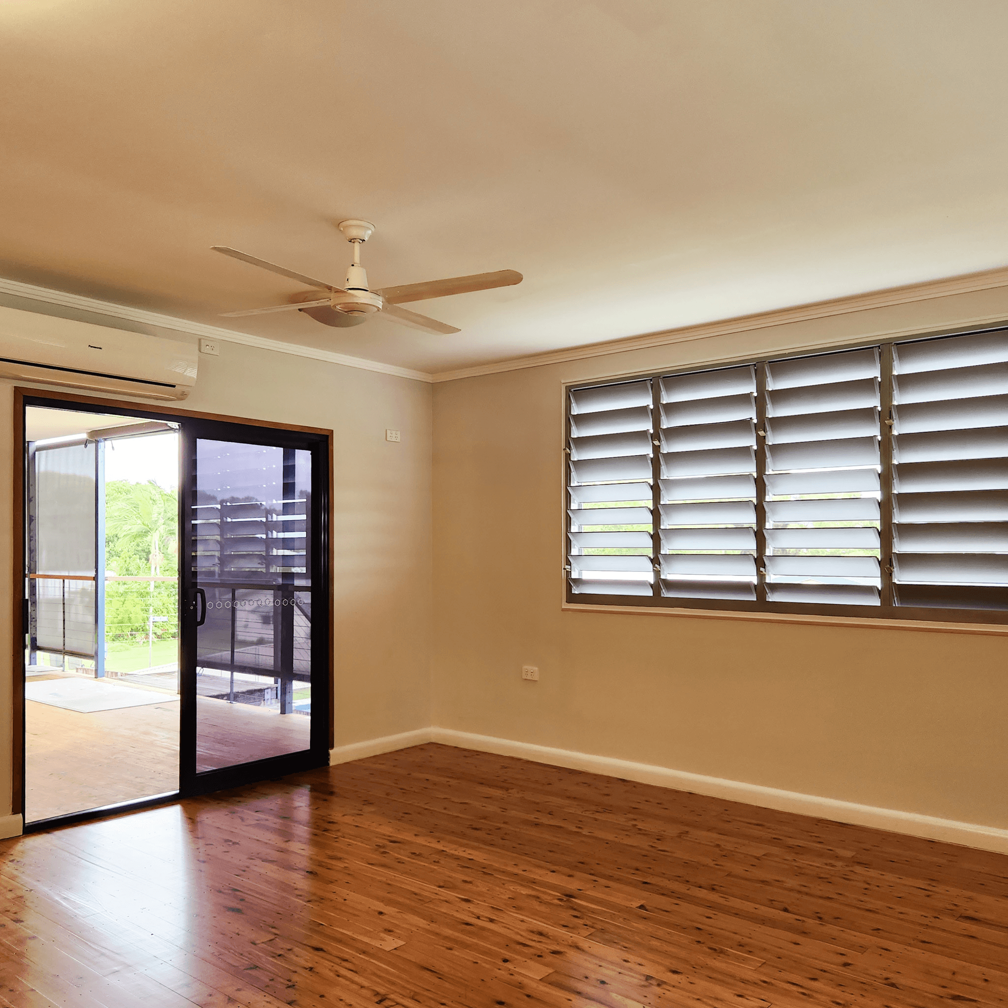 3 Bardon Cl, Kurrimine Beach, QLD 4871