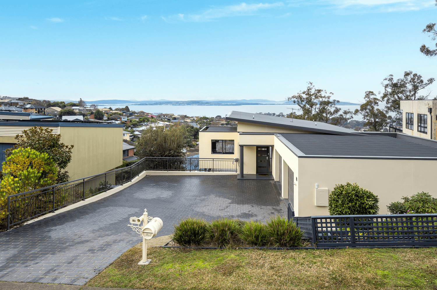 80 Tingira Road, BLACKMANS BAY, TAS 7052