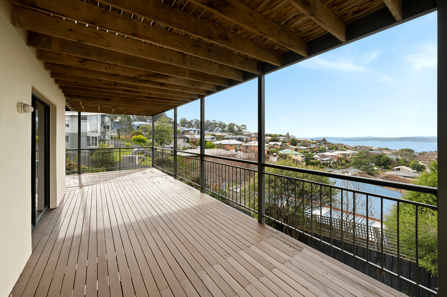 80 Tingira Road, BLACKMANS BAY, TAS 7052