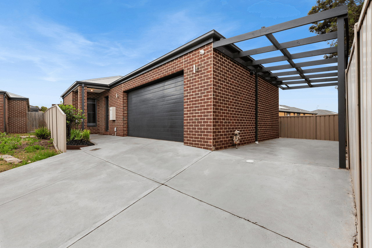 39 francis Court, KILMORE, VIC 3764