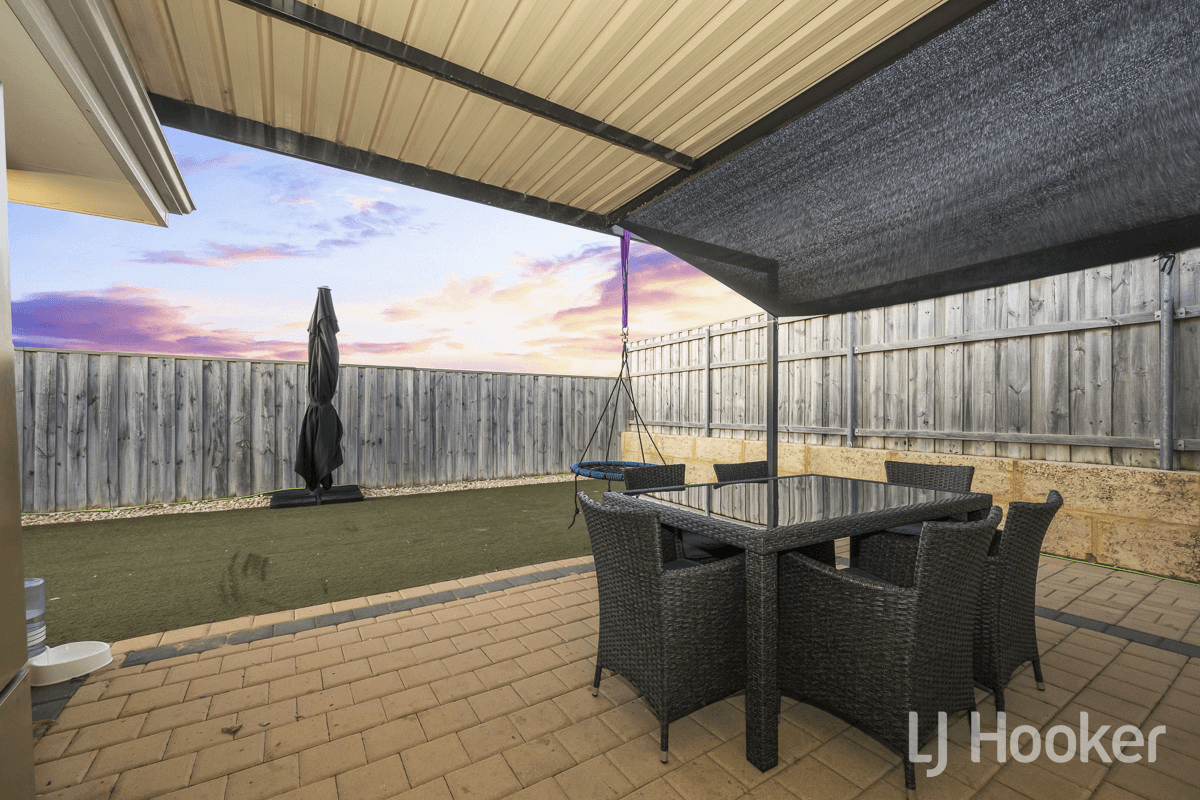 50 Firewood Vista, YANCHEP, WA 6035