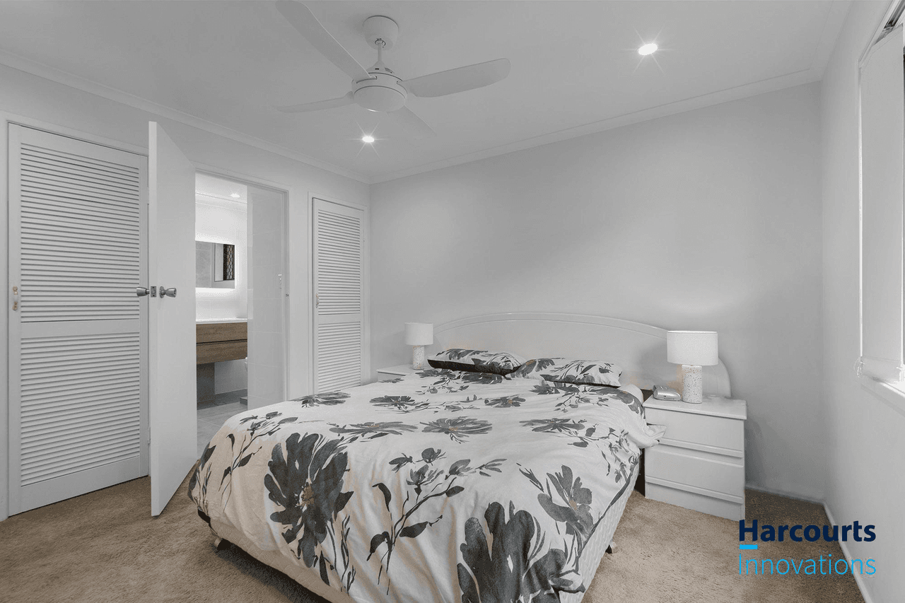 51 Yangoora Crescent, ASHMORE, QLD 4214