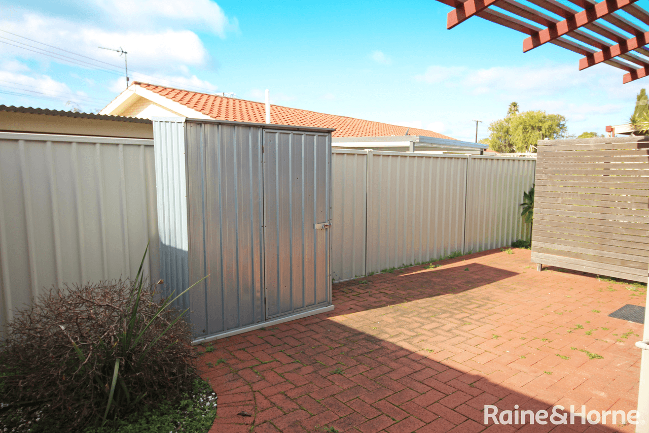 2/4-6 Gulf Avenue, PORT LINCOLN, SA 5606