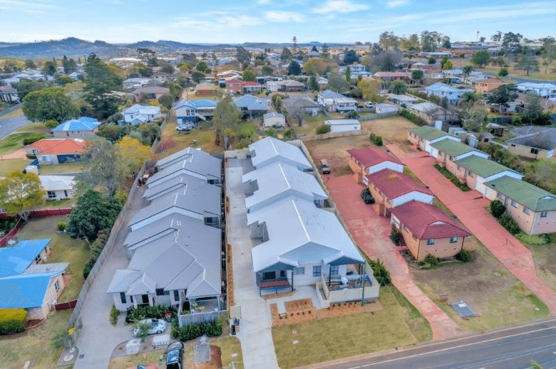 33 Luck Street, DRAYTON, QLD 4350