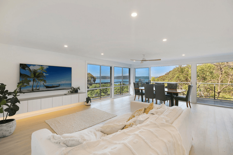 42 Onthonna Terrace, Umina Beach, NSW 2257