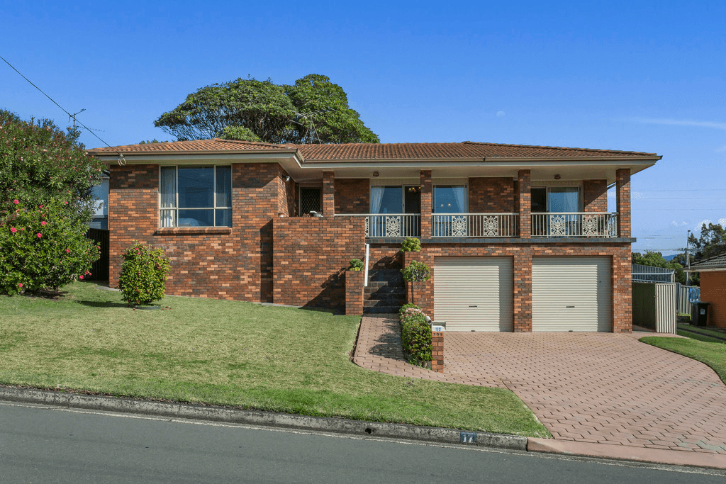 17 Gibraltar Avenue, KIAMA DOWNS, NSW 2533