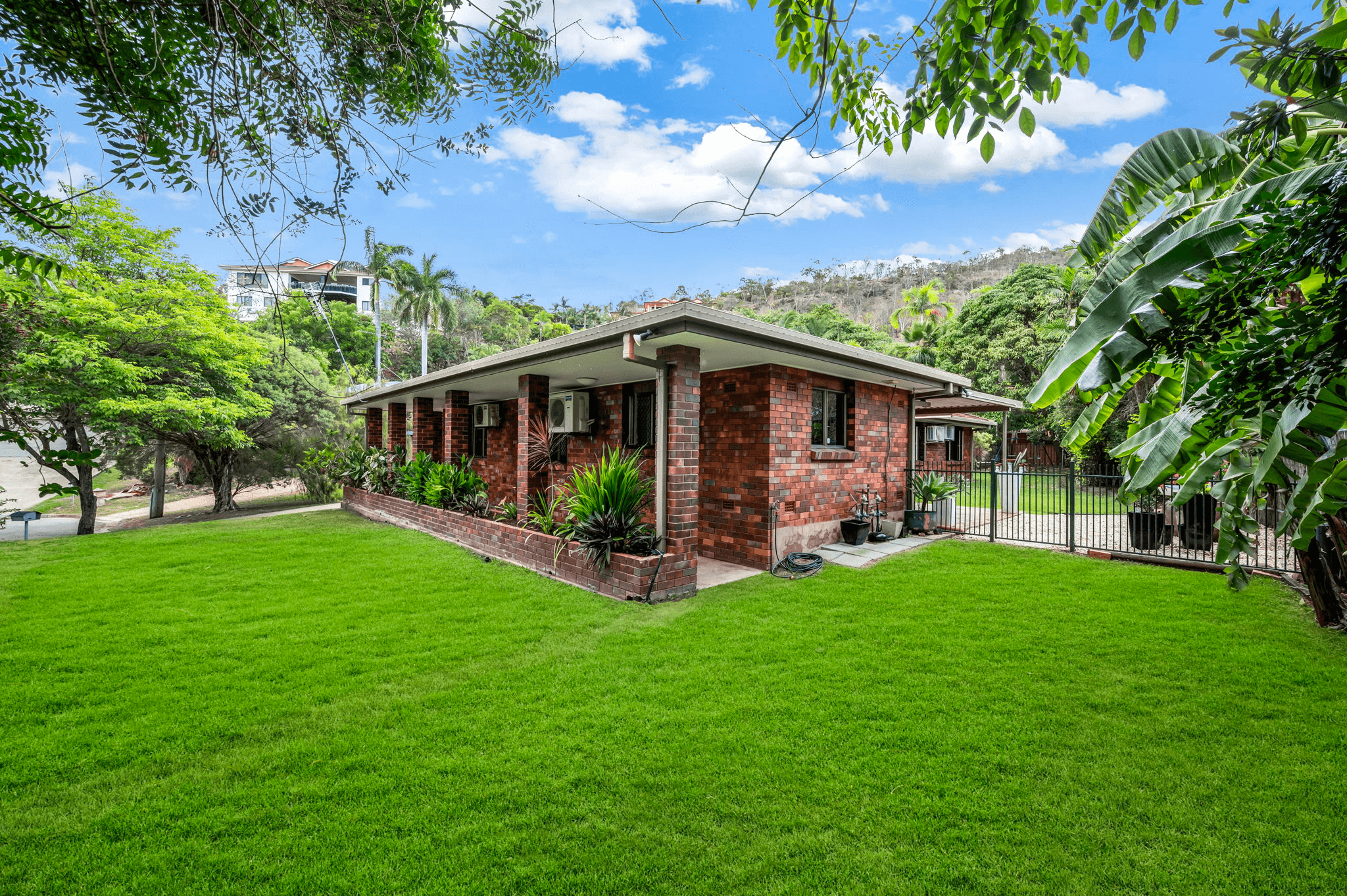 7 Carina Court, Mount Louisa, QLD 4814