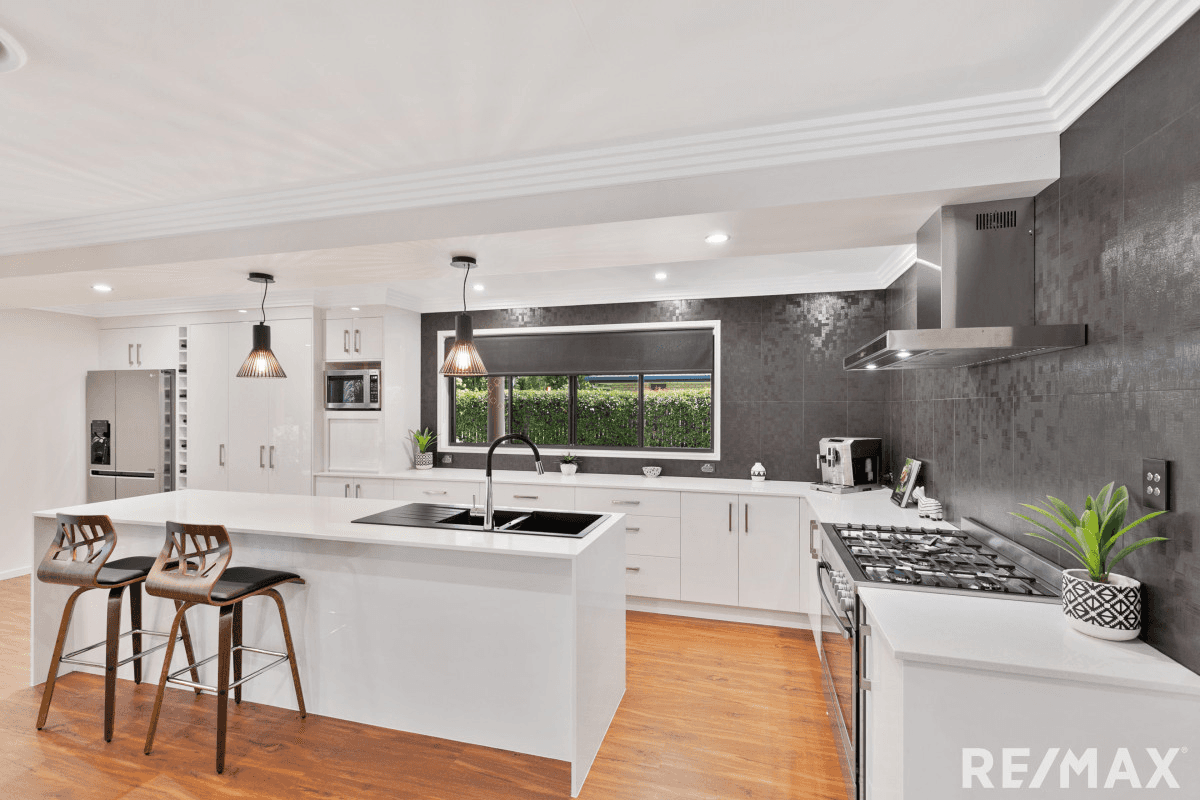 28 Ansons Road, DUNDOWRAN BEACH, QLD 4655