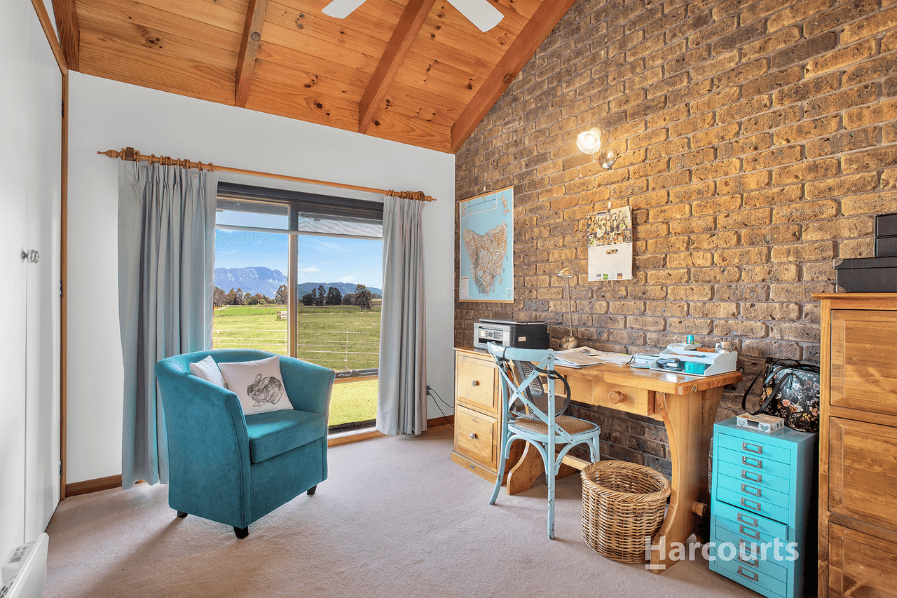 226 Nook Road, SHEFFIELD, TAS 7306