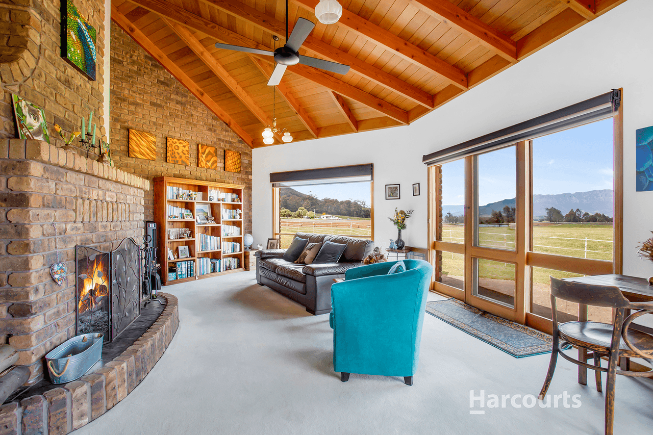 226 Nook Road, SHEFFIELD, TAS 7306