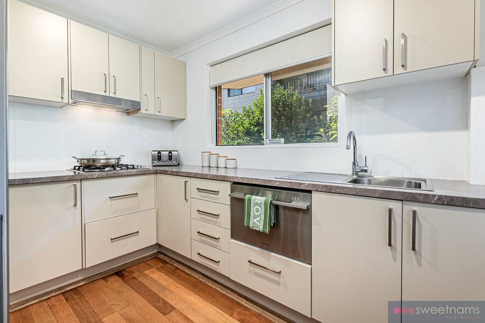2/78 Oaks Avenue, Dee Why, NSW 2099