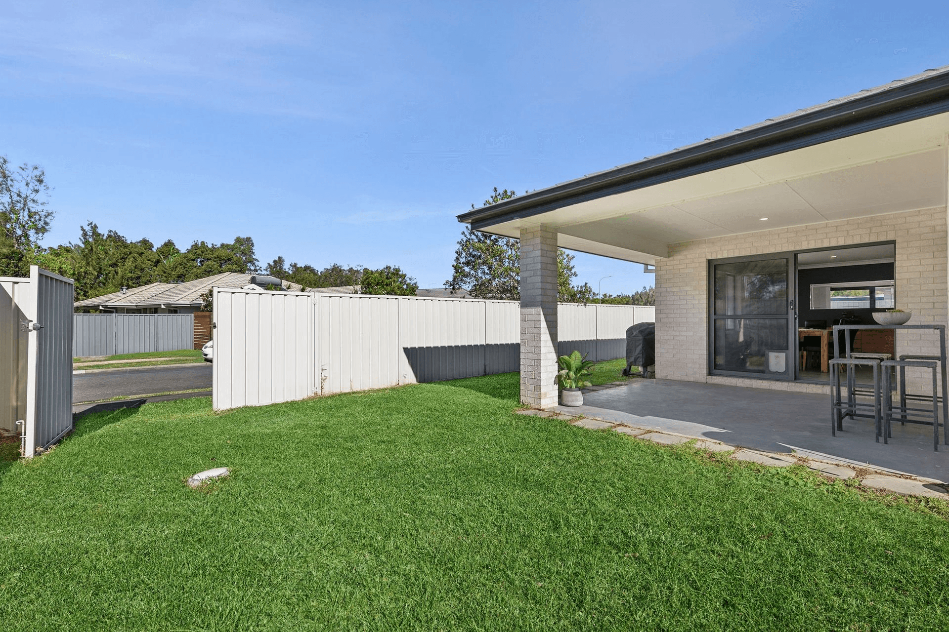 27 Sunshine Circuit, Emerald Beach, NSW 2456