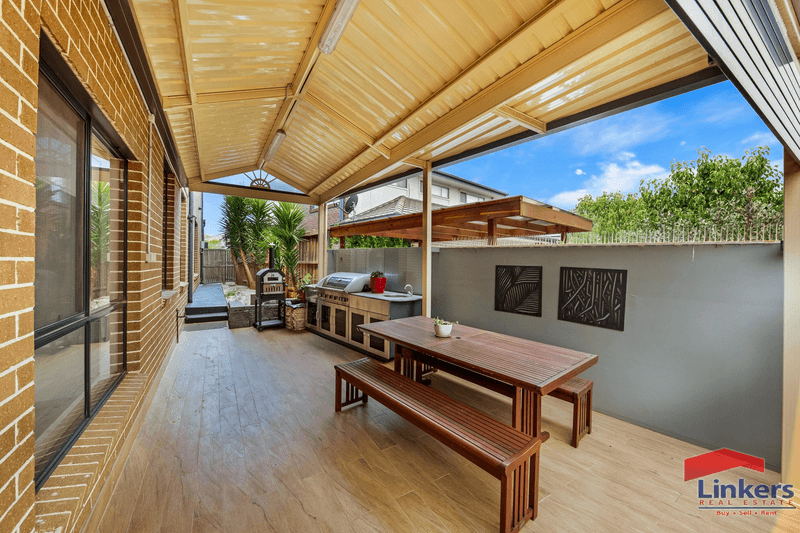 23 Dromedary Place, Macquarie Links, NSW 2565