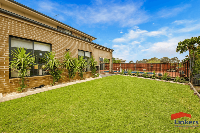 23 Dromedary Place, Macquarie Links, NSW 2565