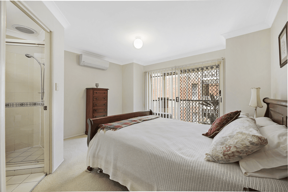 6/53 Bauer Street, Southport, QLD 4215