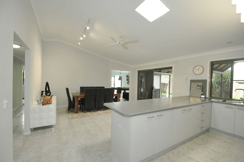 7 Haase Crescent, Ormeau, QLD 4208