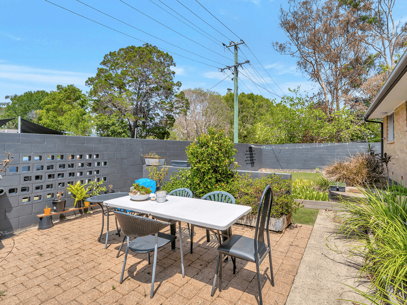 15 Kalimna Drive, BROADBEACH WATERS, QLD 4218