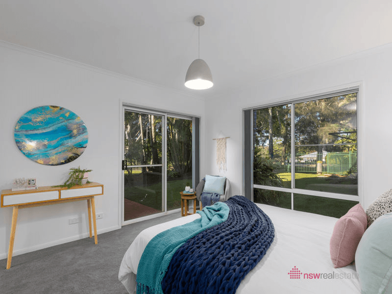 19 Shearwater Place, KORORA, NSW 2450