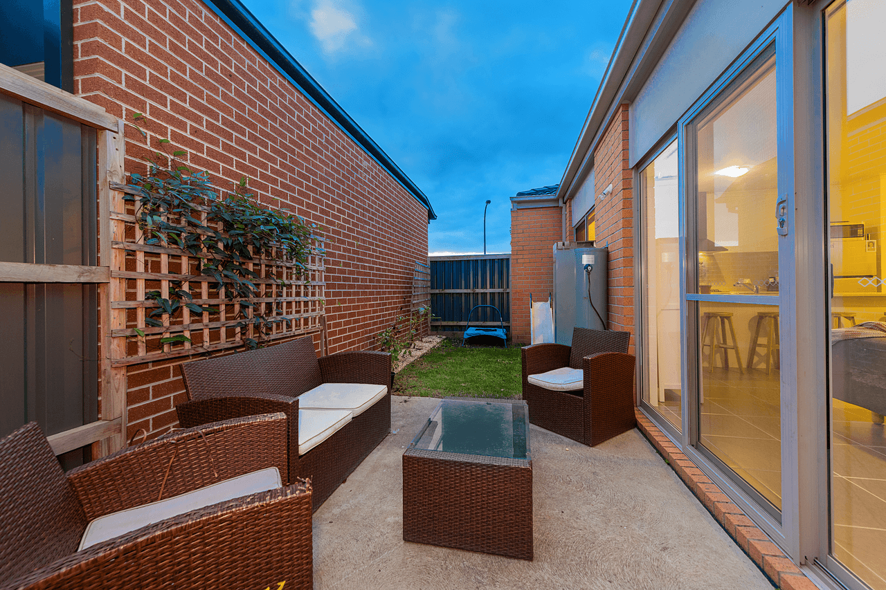 14 Berrybank Terrace, BOTANIC RIDGE, VIC 3977