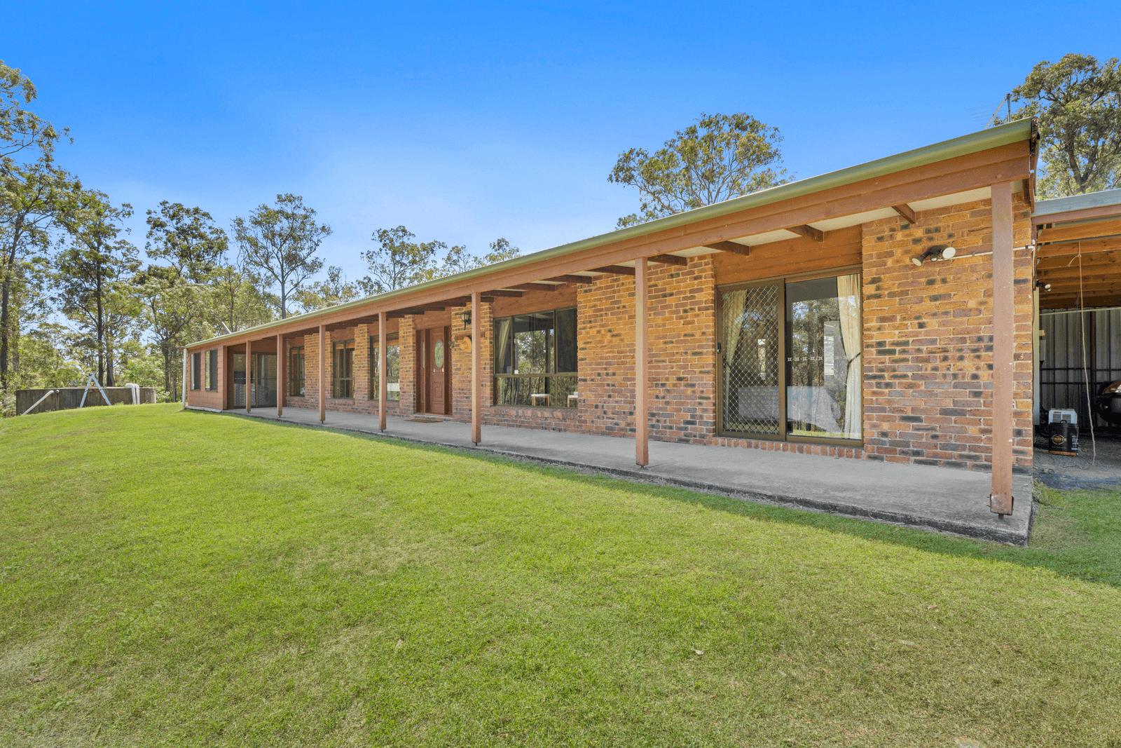 37-45 Hamilton Road, LOGAN VILLAGE, QLD 4207