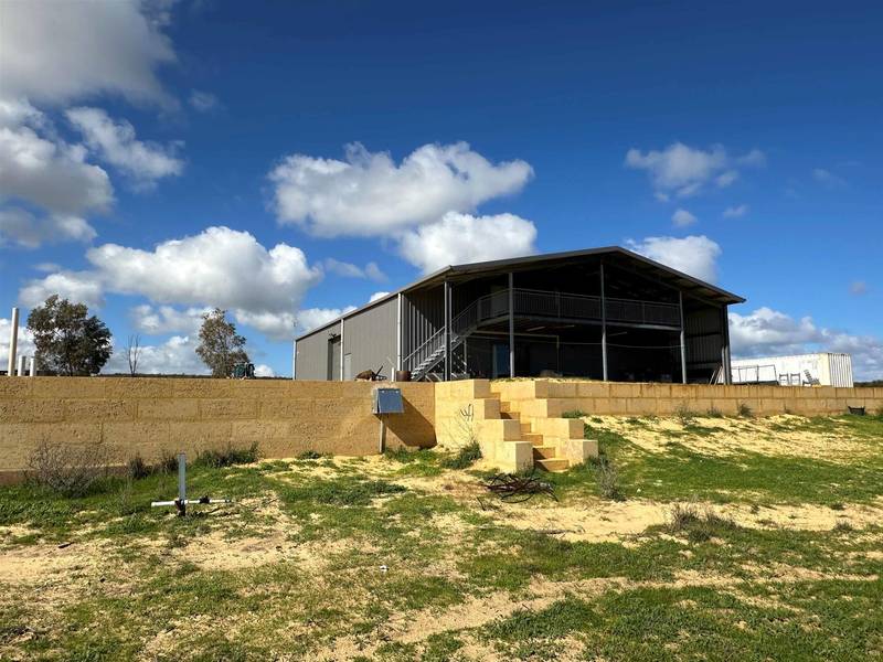 151 Zendora Road, Jurien Bay, WA 6516