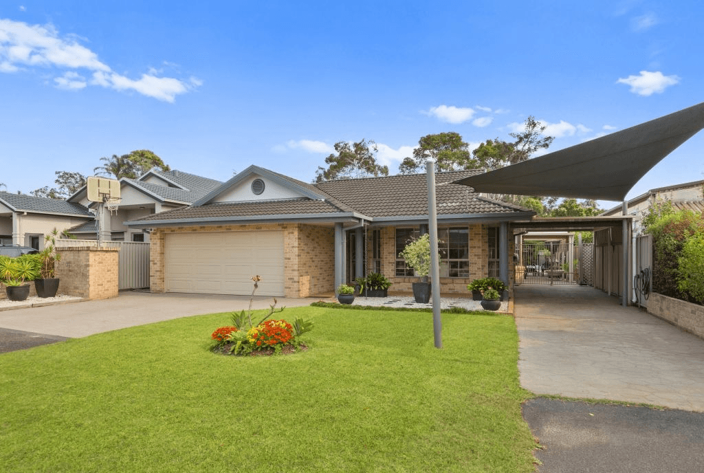 11 Priestman Avenue, Umina Beach, NSW 2257