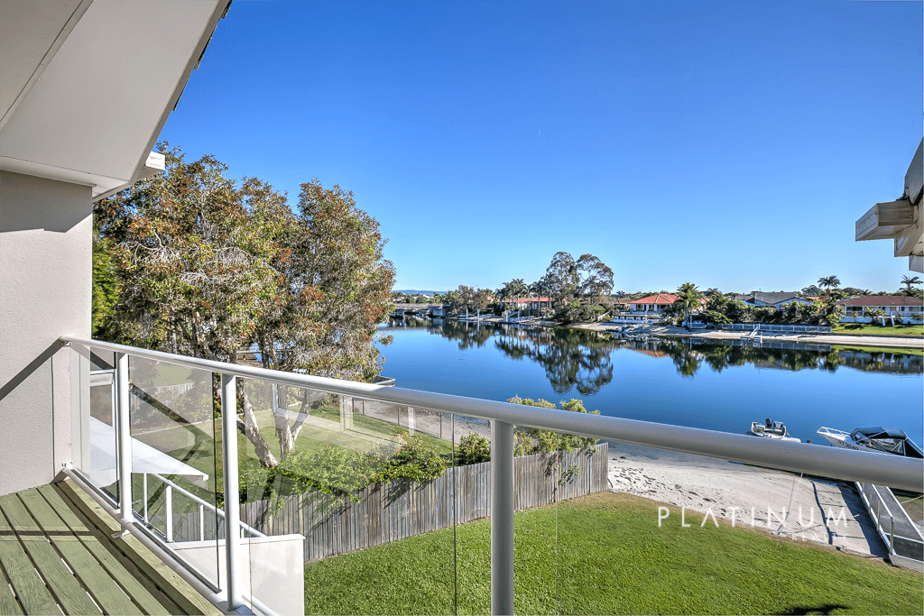 5/300 Cottesloe Drive, MERMAID WATERS, QLD 4218