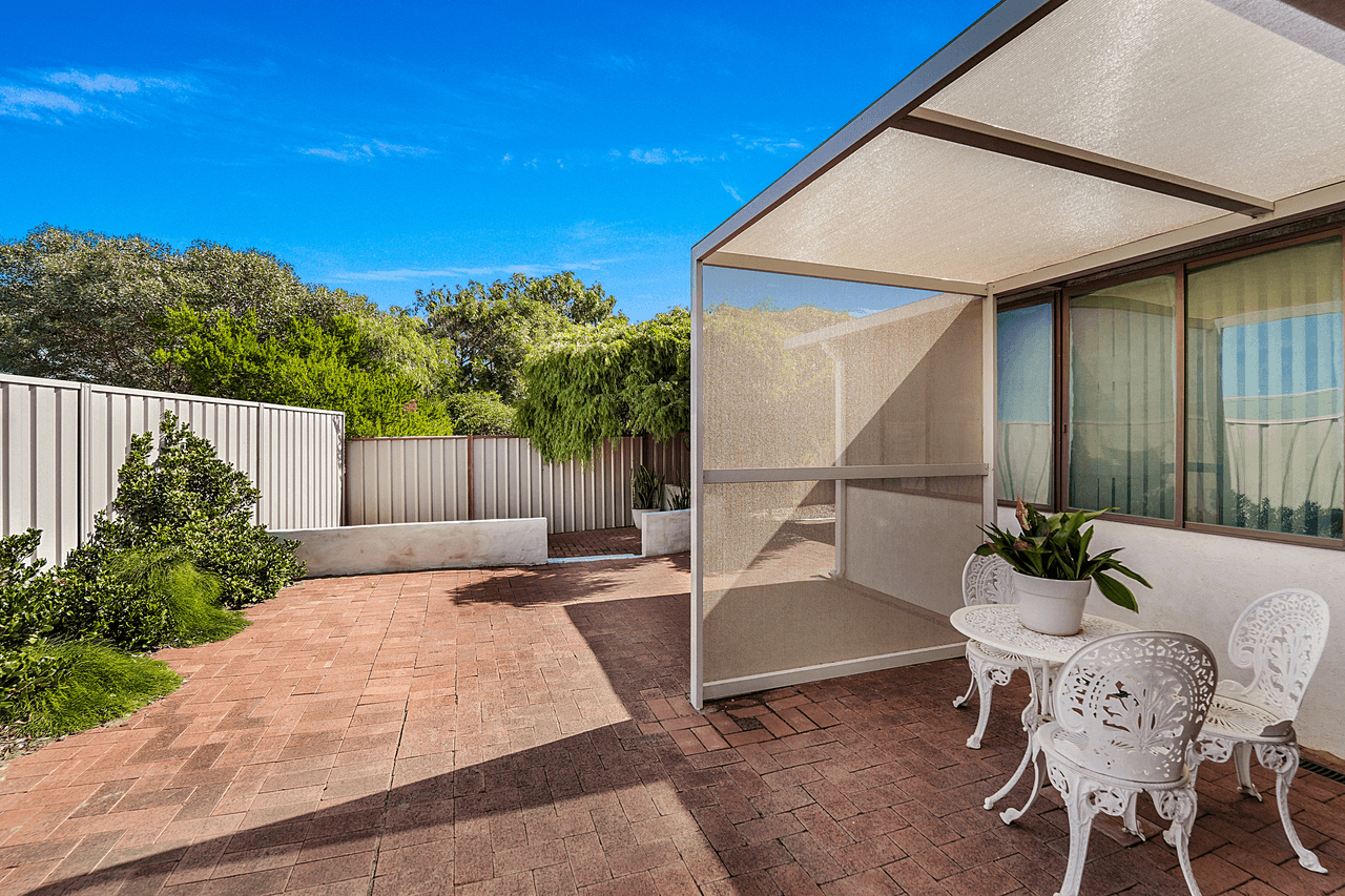 15 Clyo Way, KALLAROO, WA 6025