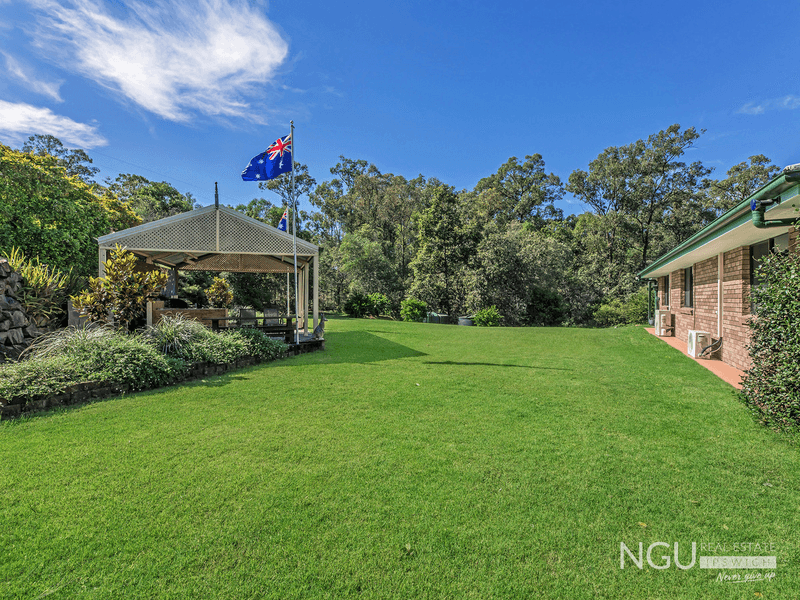 7 Lambton Place, Pine Mountain, QLD 4306