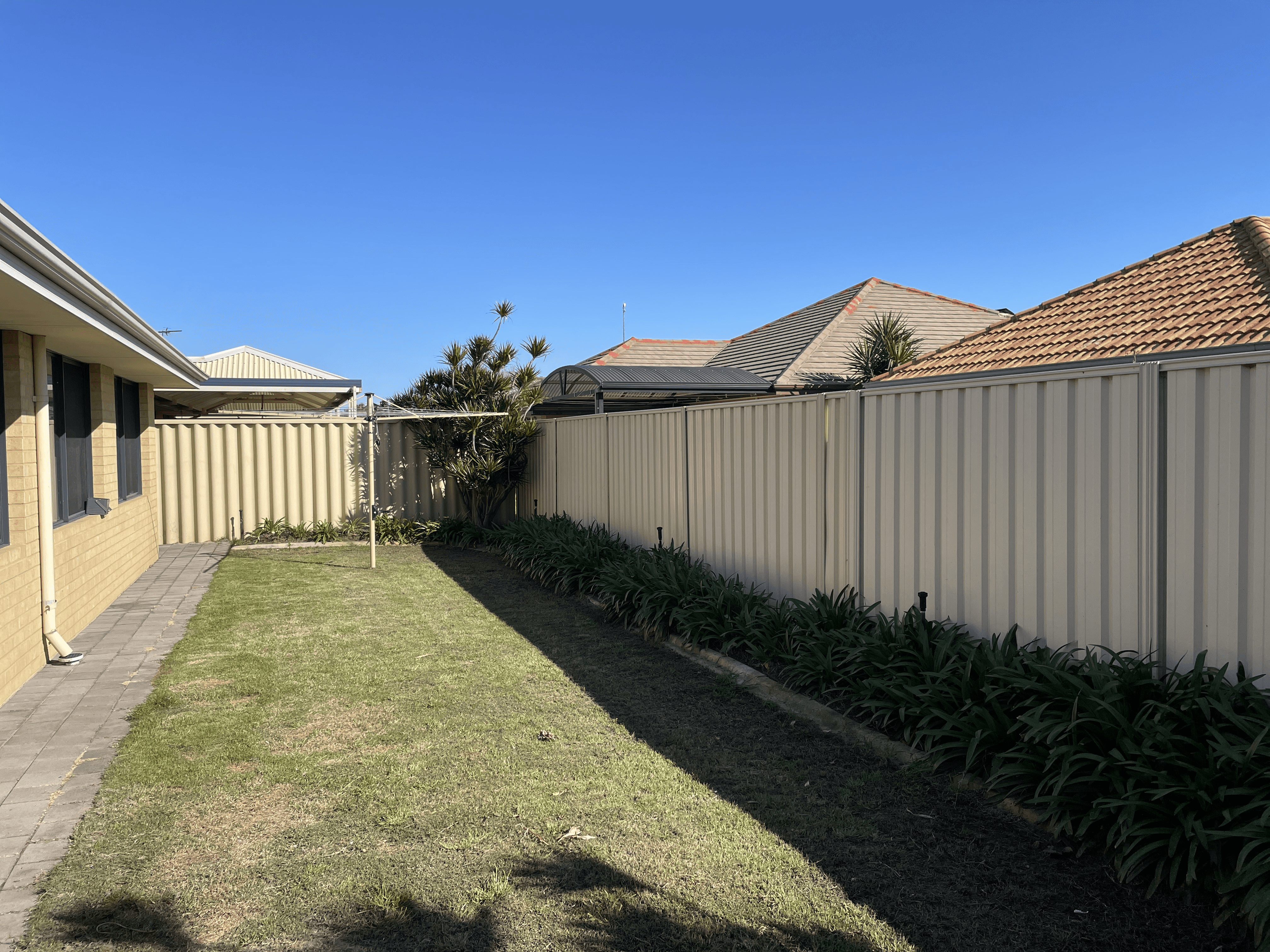 9 Calgary St, Southern River, WA 6110