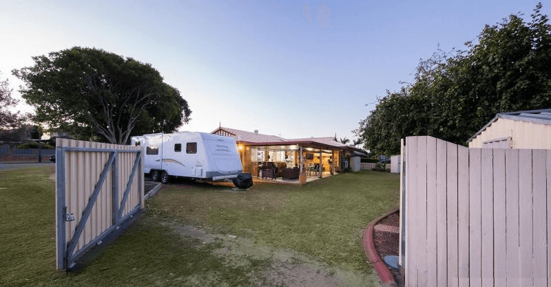 32 Springfield Crescent, Parkinson, QLD 4115