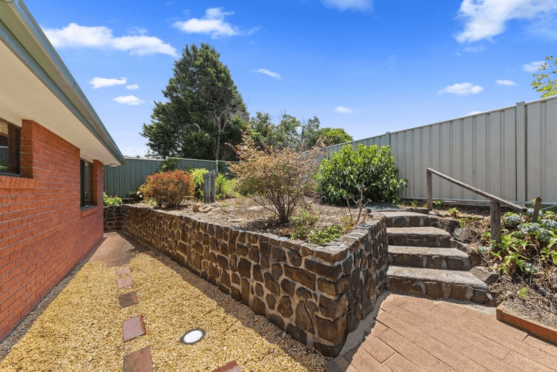 2/9 Burrawang Street, Ettalong Beach, NSW 2257