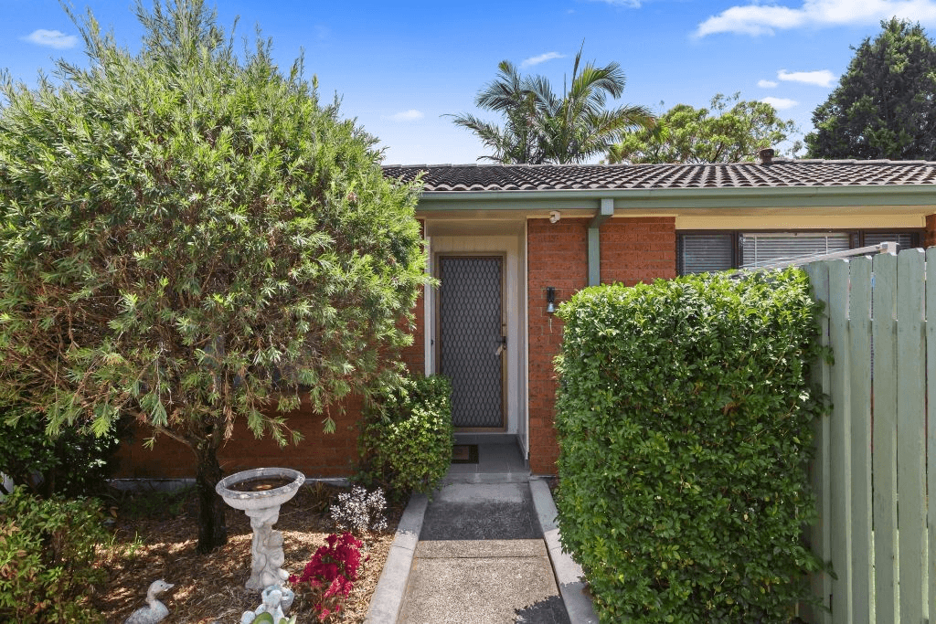 2/9 Burrawang Street, Ettalong Beach, NSW 2257